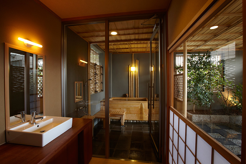 Photo:Guest room with open-air bath "Shoubu/Chigusa"