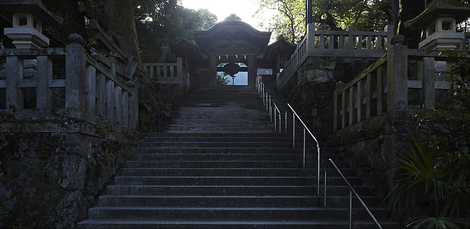 服部神社